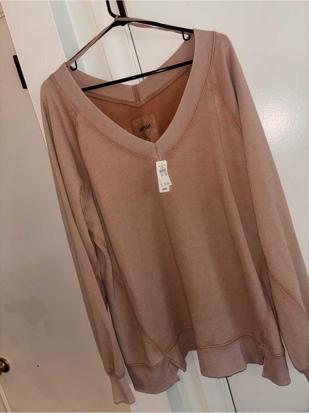 aerie V-Neck Pullover Sweatshirt - Mauve Blush